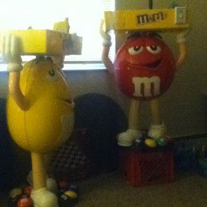 M&M display
